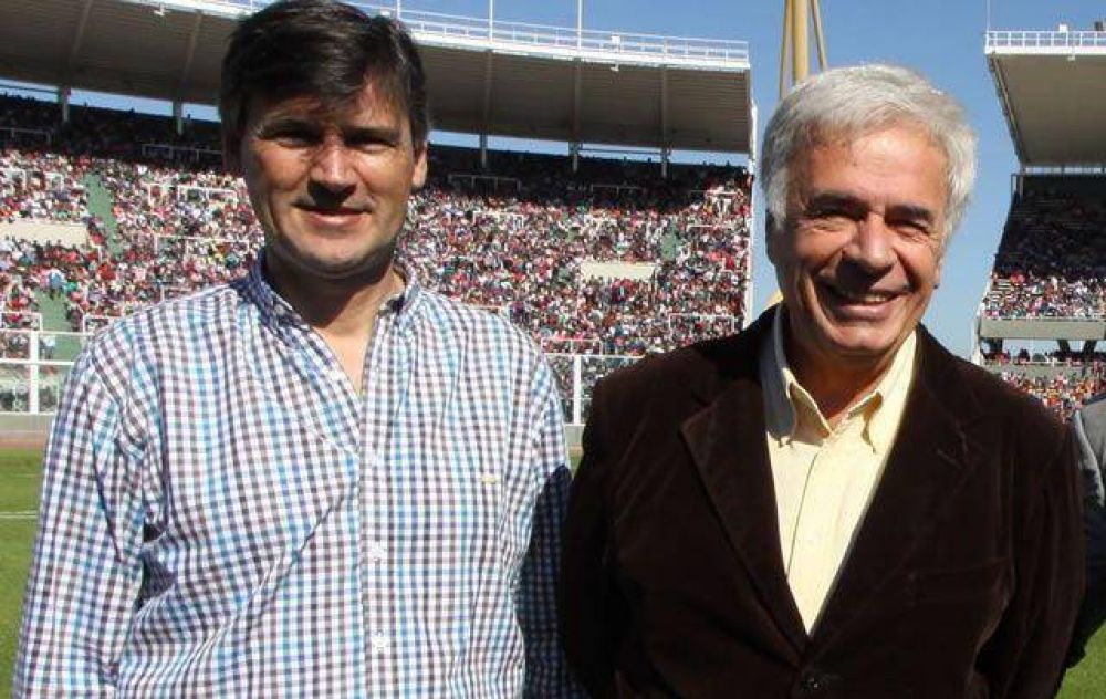 De la Sota pidi� que la Iglesia convoque al di�logo