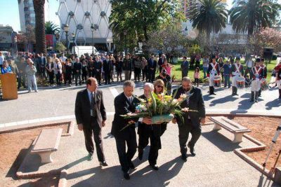 Recordaron al General San Mart�n en la plaza