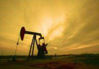 Dan 15 d�as de plazo para solucionar el conflicto petrolero