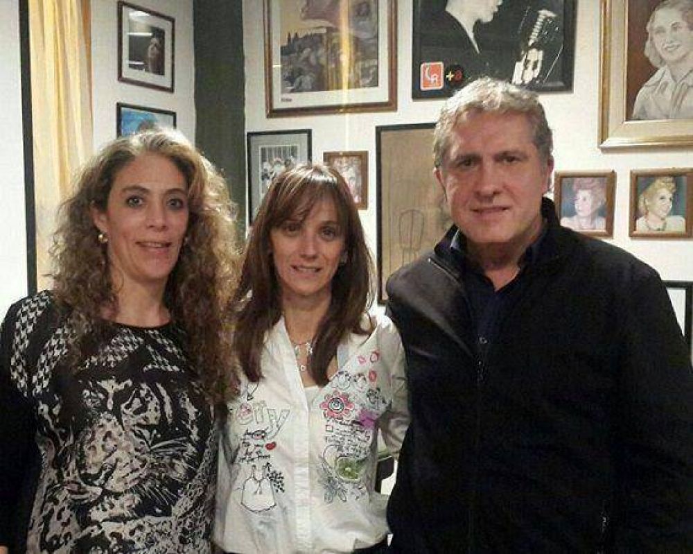 PALLARES EN TIGRE HABLO SOBRE REGRESO DE GENDARMERIA Y FUE RECIBIDO POR JULIO ZAMORA