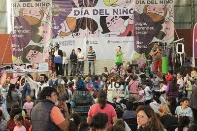 En Tandil, Anses festej� el D�a del Ni�o