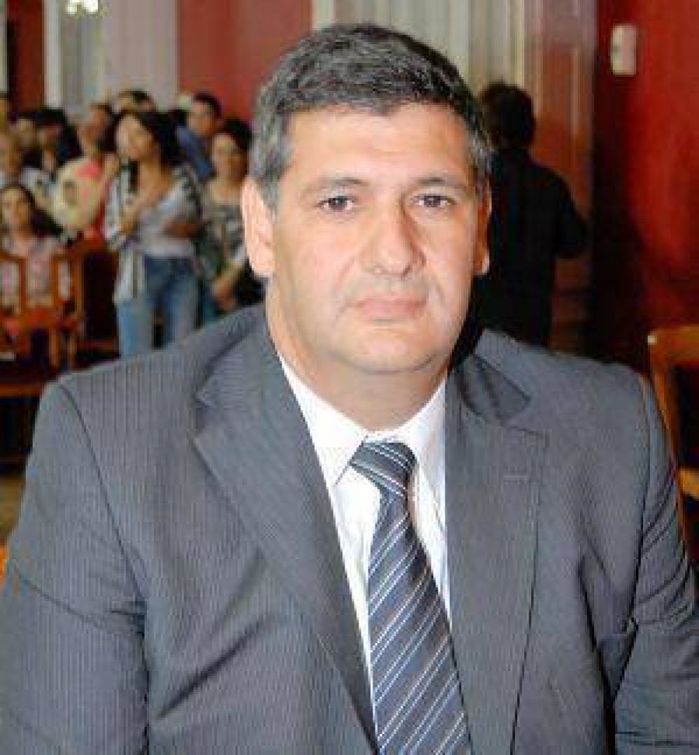 Garc�a: �Tenemos que pensar en los abuelos y en los ni�os�