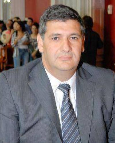 Garc�a: �Tenemos que pensar en los abuelos y en los ni�os�