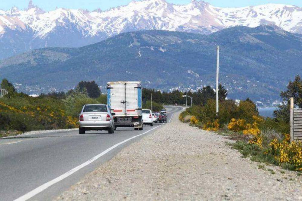 Iluminar�n y pondr�n sem�foros en el ingreso a Bariloche y en la ruta que bordea el lago Guti�rrez