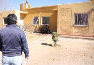Le dispar� en la cabeza a su mujer y fug�, pero cay� preso