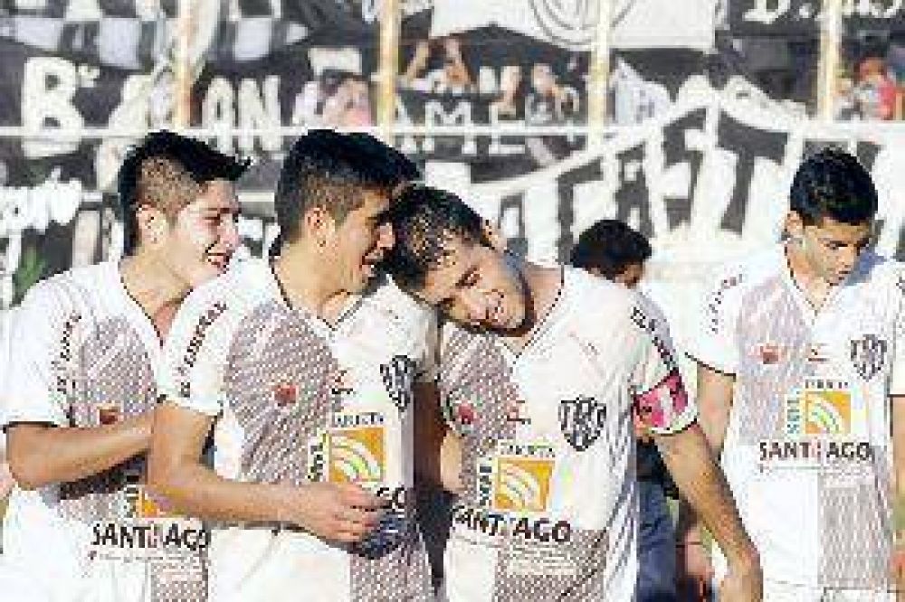 Central le puso fin al invicto de Mitre