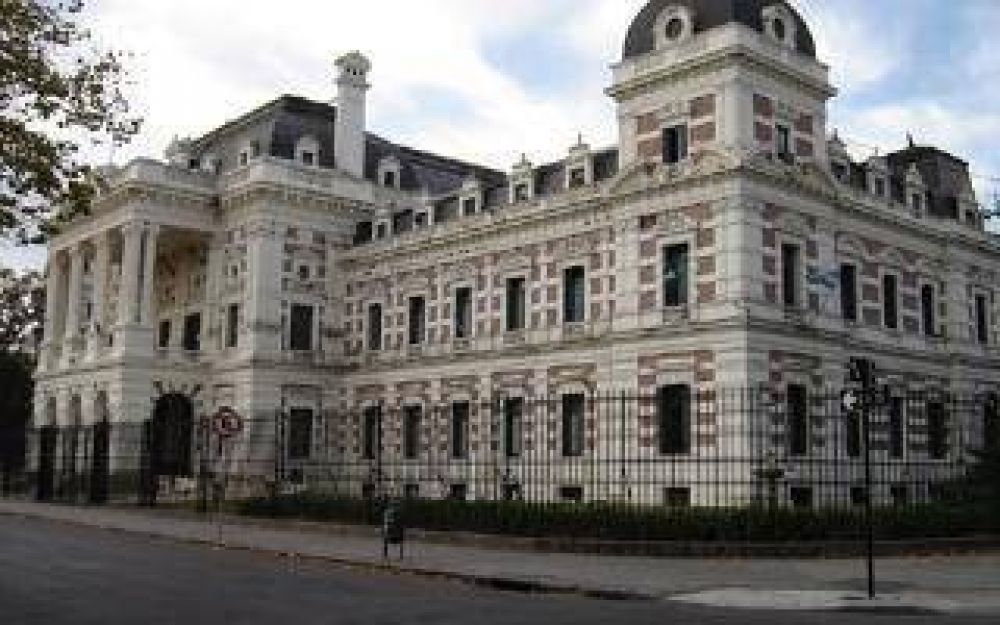 Trabajadores de prensa se movilizan a la Gobernaci�n bonaerense contra la precarizaci�n