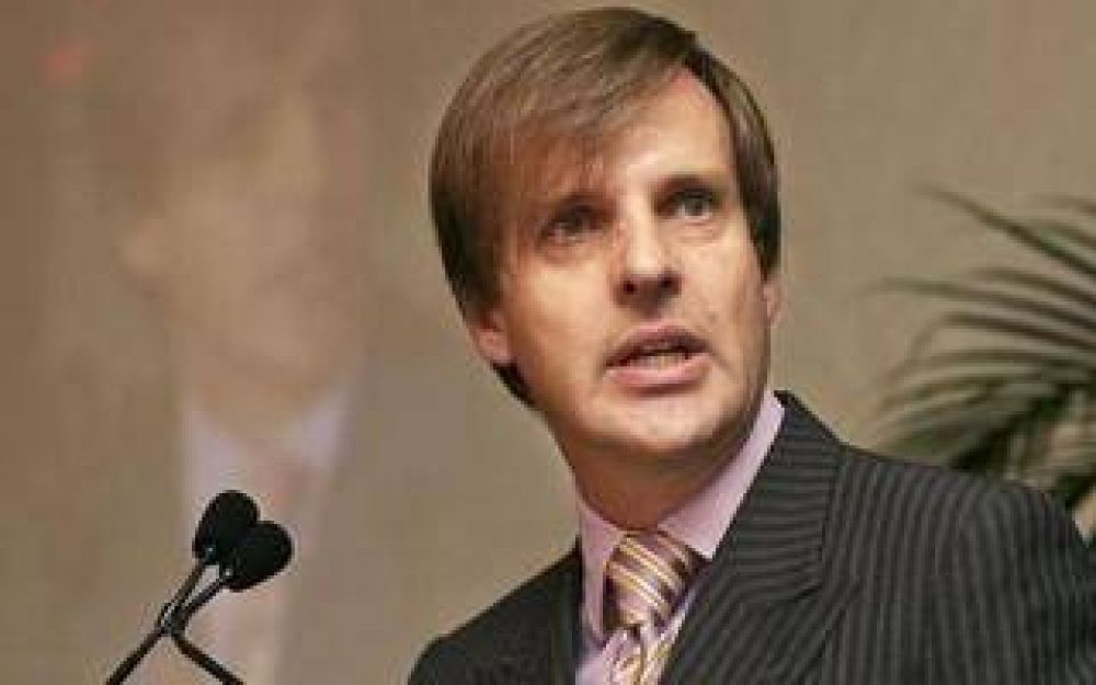 Elecciones 2015: Redrado desembarca en La Plata