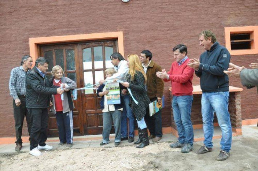 El IPDUV entreg� viviendas en la zona rural de Capit�n Solari �para fortalecer el arraigo al campo�