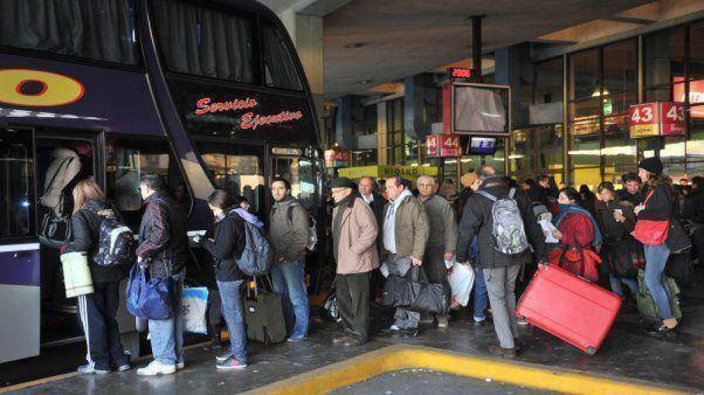 Unos 720 mil turistas gastaron $810 millones en lo que va del fin de semana largo