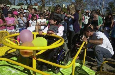 Se inaugur� en Pueblo Nuevo la primera plaza integradora del distrito