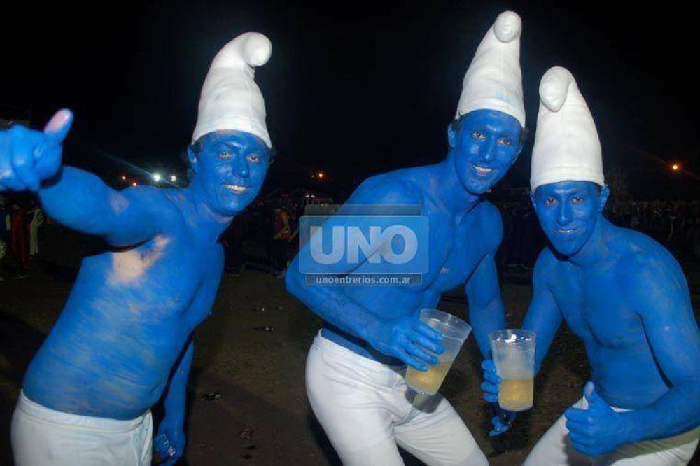 Explosi�n de color en la Fiesta de Disfraces 2014