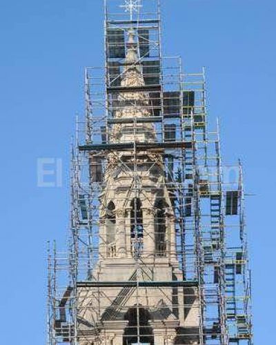 Comenz� la puesta en valor de la fachada de la Bas�lica
