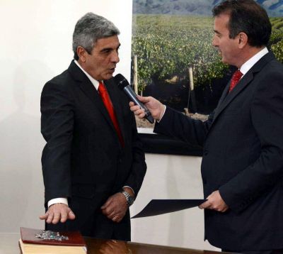 P�rez lanza letras por $ 210 millones