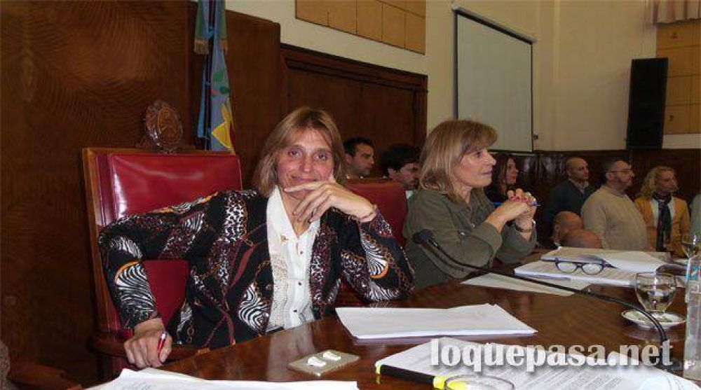 Baragiola presentar� el mi�rcoles su descargo con duras cr�ticas a la Comisi�n Investigadora
