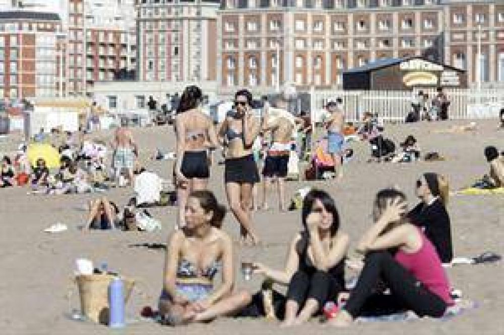 Calor, sol y bermudas: una primavera que sorprendi� en pleno invierno