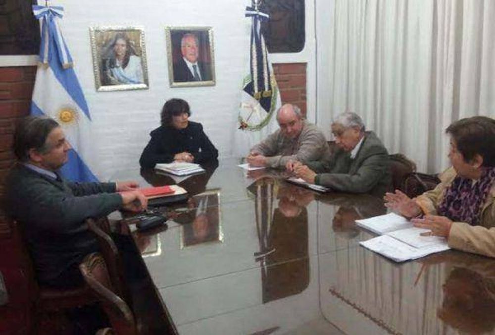 Educaci�n � Gelmetti analiz� la situaci�n de los colegios confesionales