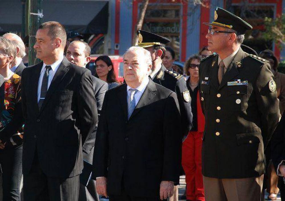 Jorge ve una �mano negra