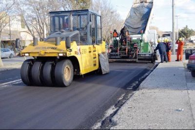 En septiembre se retomar� el bacheo y repavimentaci�n de avenida Yrigoyen