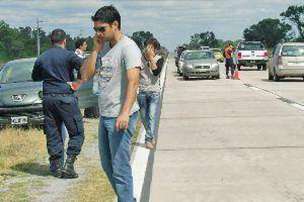 Pirata del asfalto fue aplastado por el trailer que intentaba robar