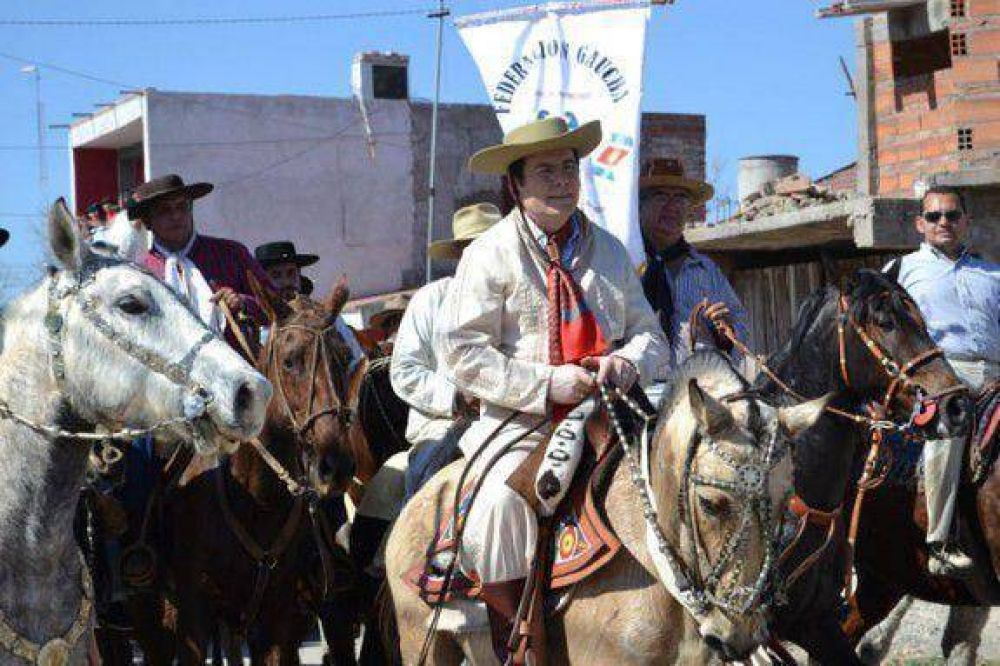 S�ptima Cabalgata en homenaje al procer