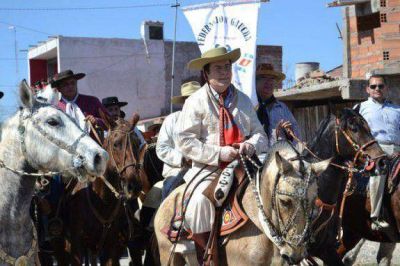 S�ptima Cabalgata en homenaje al procer