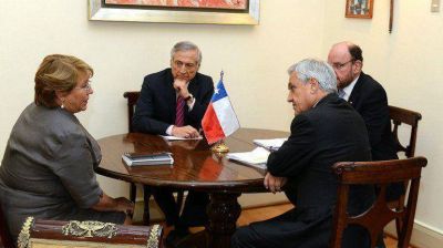 Ex presidentes chilenos saldr�n de gira para defender su postura contra Bolivia