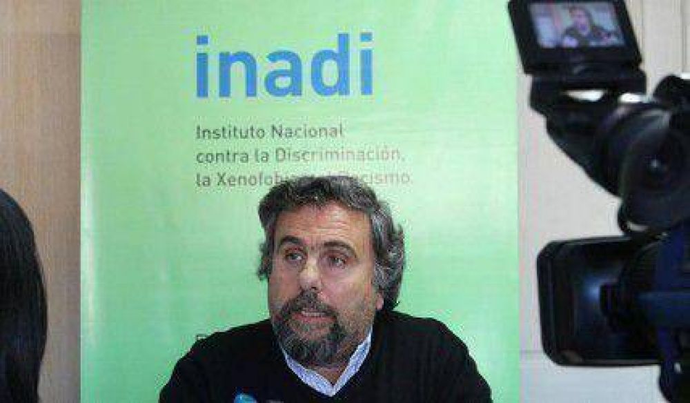 Piden la intervenci�n nacional del Frente Grande de R�o Negro