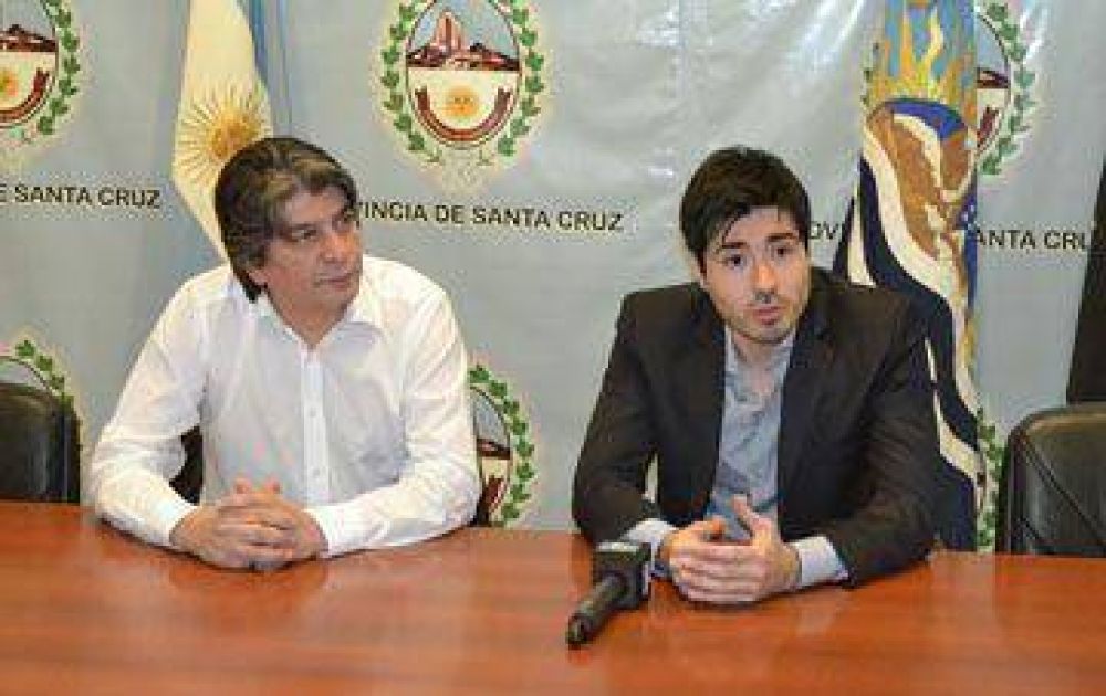 Mauro Sandoval asumi en Casa de Santa Cruz