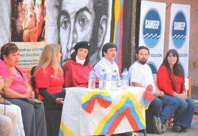 Finaliz� el 8� Encuentro Internacional de Pensamiento Bolivariano en Resistencia