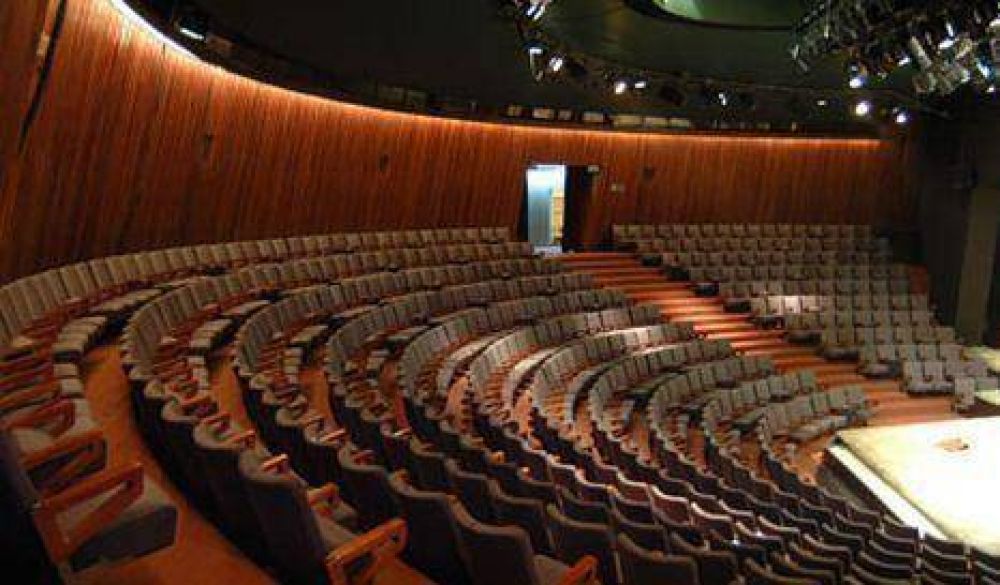 Renuevan las salas y talleres del Teatro San Mart�n