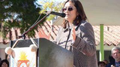 Luc�a Corpacci: �Cuando se miente tanto, la mentira no ofende, cae por s� sola�