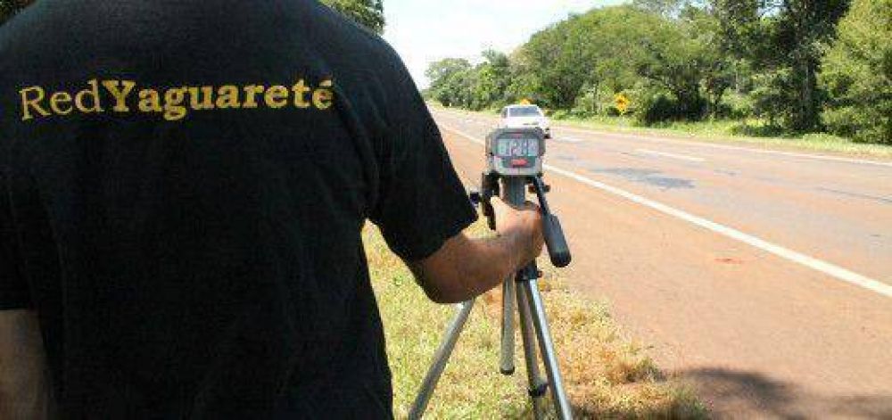 Con radares, la Red Yaguaret� demostr� que el 96% de los veh�culos viola la velocidad m�xima en la ruta 12