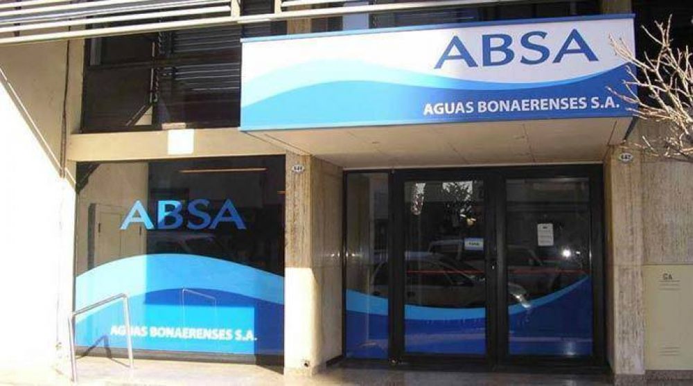 Discreta concurrencia a la audiencia p�blica por el agua