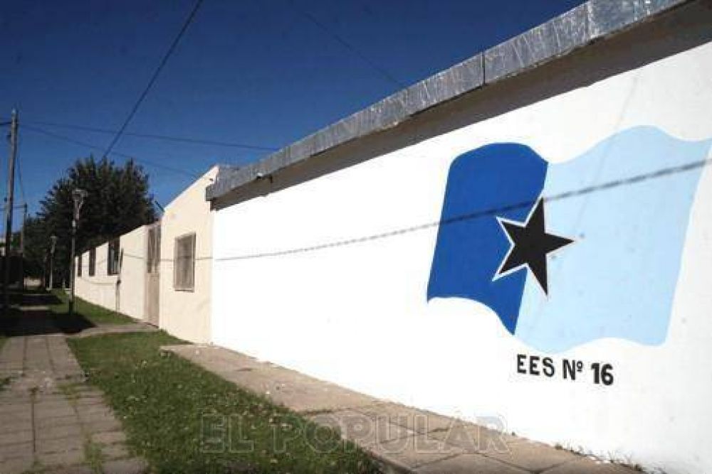 Anuncian el inicio de obra de la Secundaria N� 16