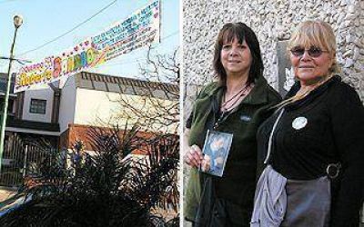 Las nenas homenajearon a Sandro que hubiera cumplido 69 a�os