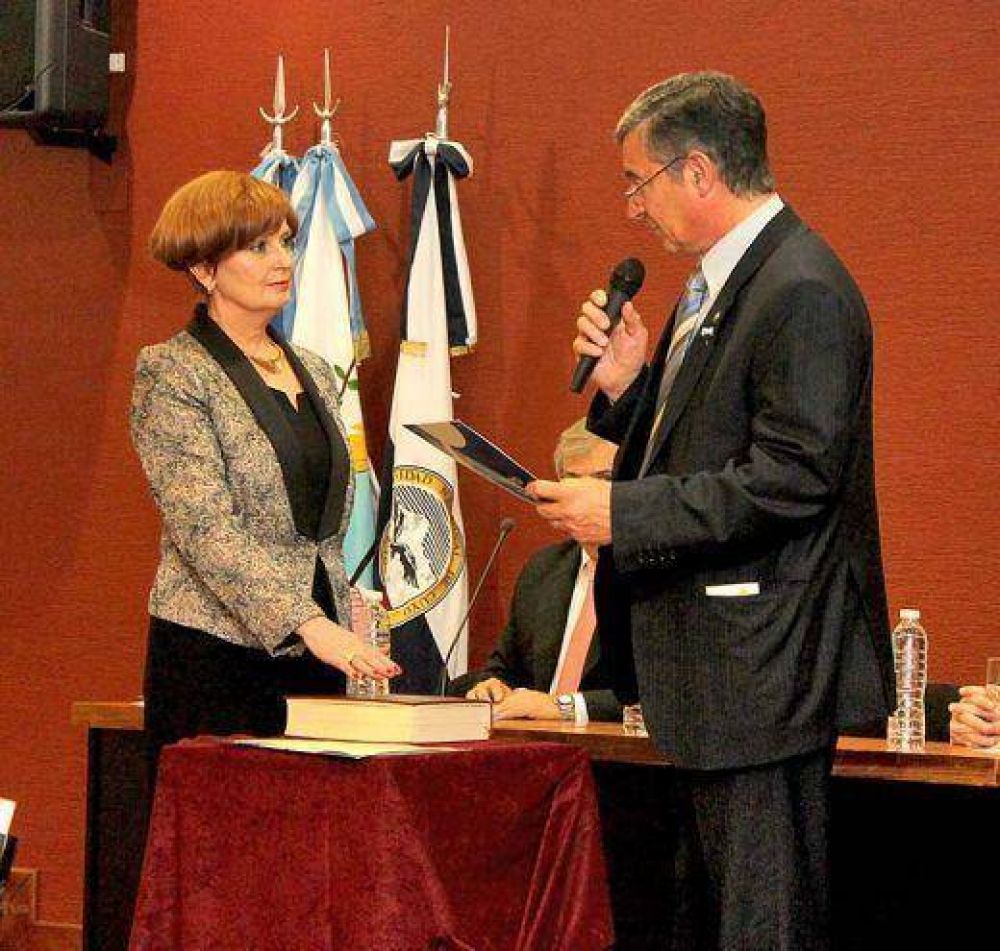 Asumieron las nuevas autoridades de la Facultad de Ciencias Aplicadas