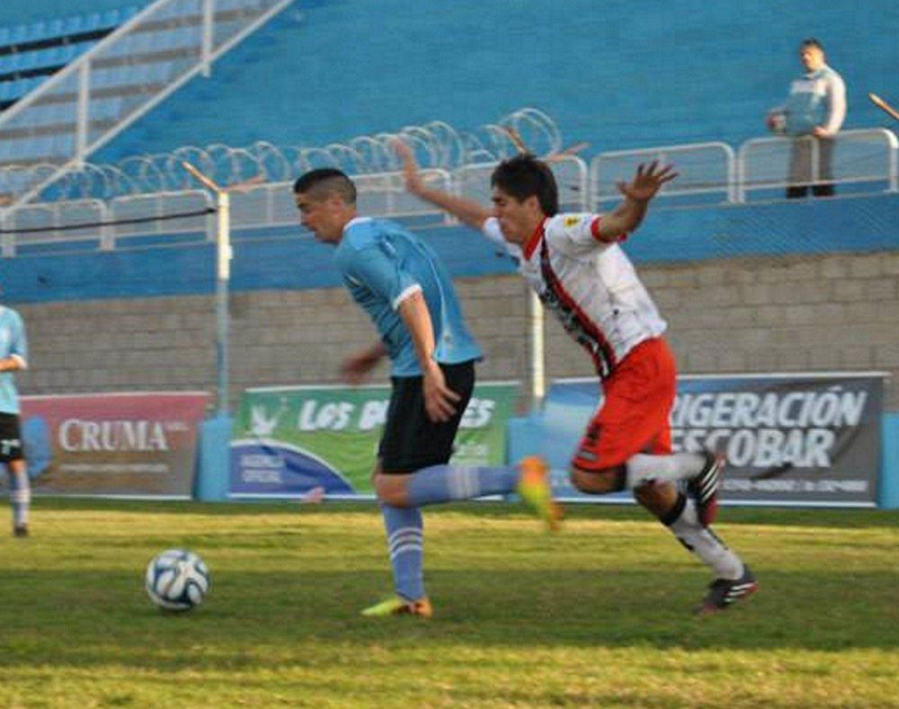 DEFENSORES UNIDOS SUFRI� HOY OTRO DURO GOLPE AL PERDER 3 A 0