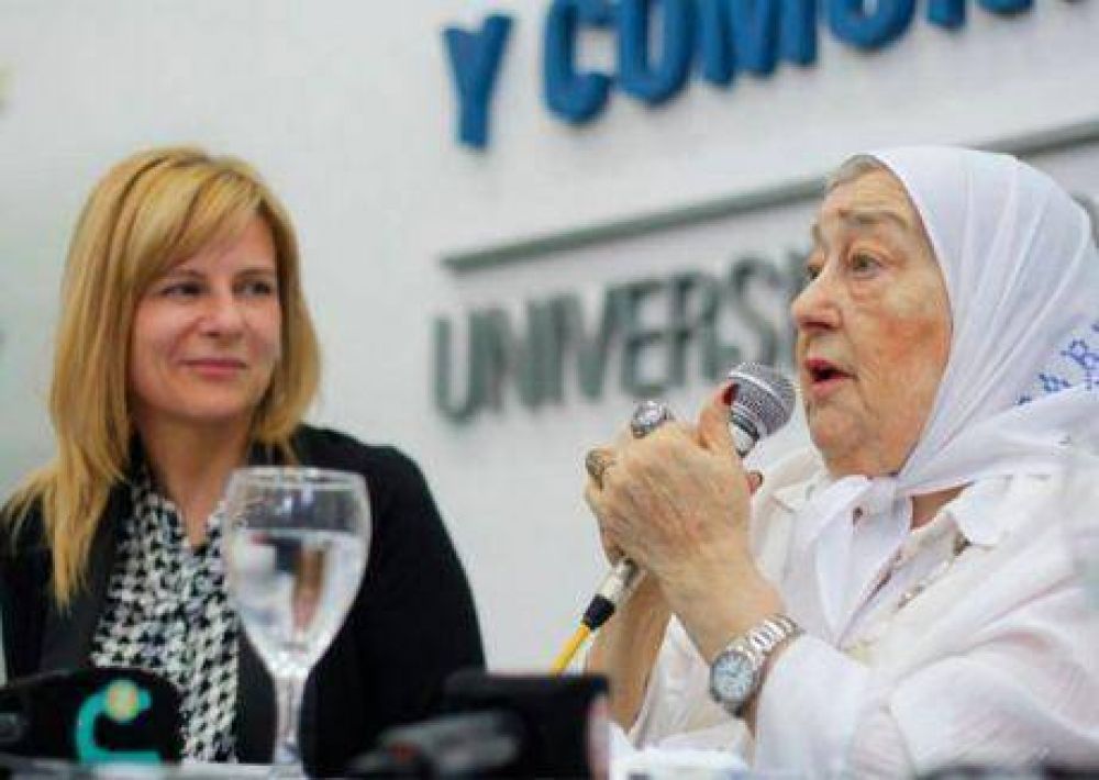Hebe de Bonafini y Florencia Saintout en la pelea por la comunicaci�n democr�tica