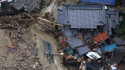 Tragedia en Hiroshima: al menos 27 muertos por deslaves