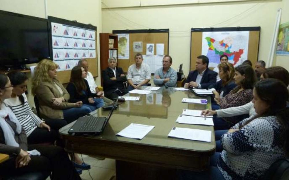 Se coordinan acciones para la prevenci�n de �bola y chikungunya