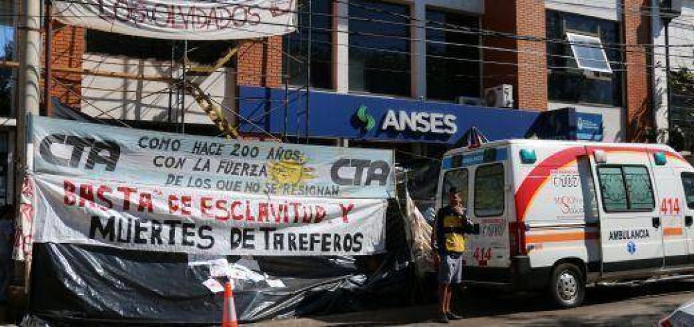 Anses volvi� a negar a los tareferos la devoluci�n de asignaciones retenidas