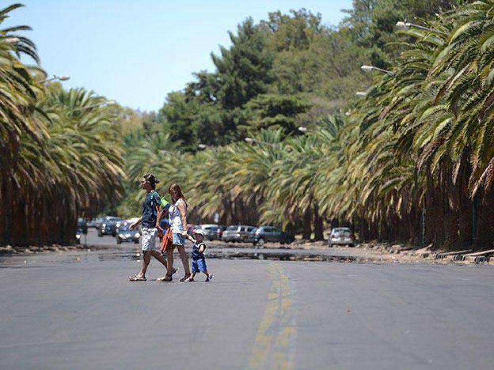 El veranito durar� hasta el fin de semana, cuando la temperatura bajar� hasta 20 grados