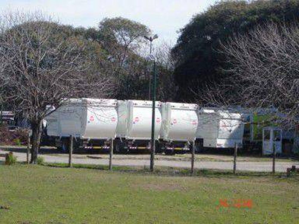 Camiones de basura en la Reserva Ecol�gica