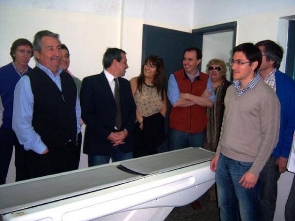 Fue inaugurado el nuevo tomgrafo del Hospital San Lus