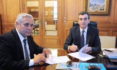 Municipio y Naci�n firmaron el acuerdo para financiar el sistema integrado de transporte