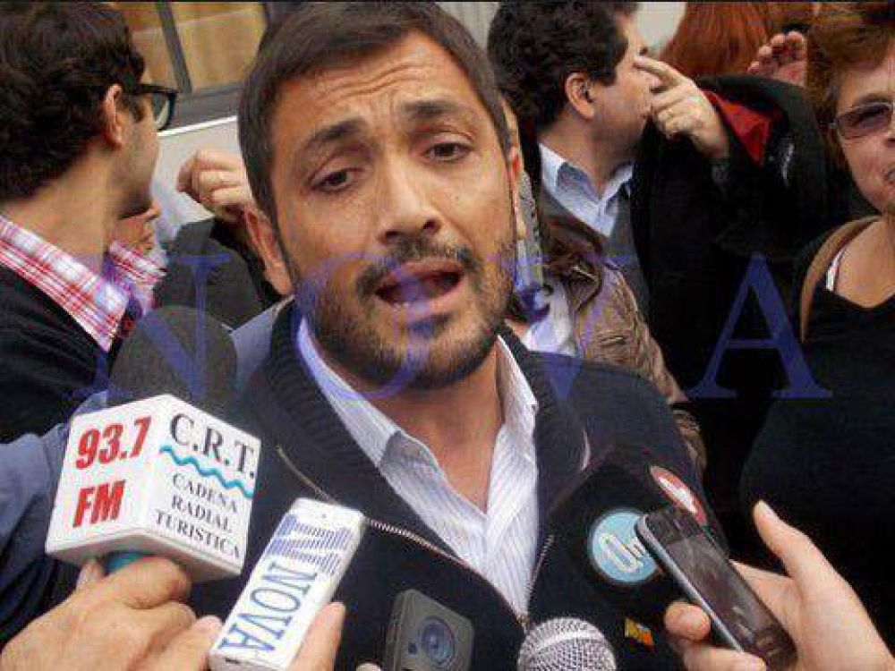 Mussi apunt� a la gesti�n Scioli: 