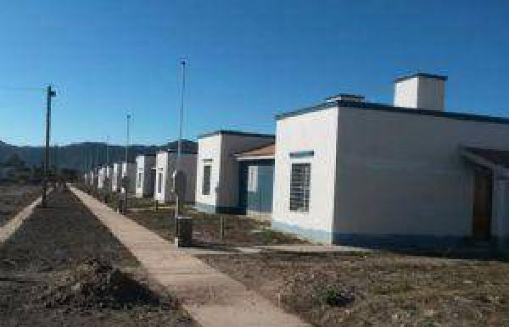 Este viernes el IPV entrega 200 viviendas en El Huayco