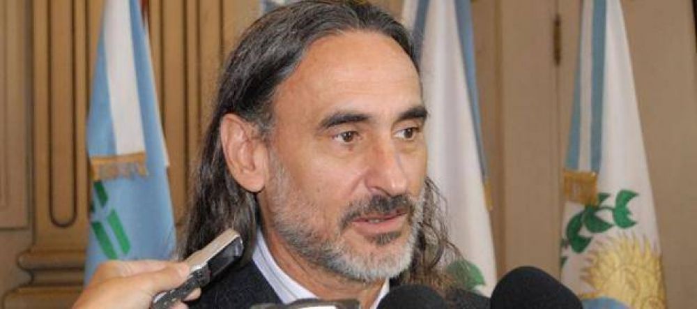 Basterra destaco el compromiso y la decisi�n de la presidenta de defender la soberan�a del pa�s