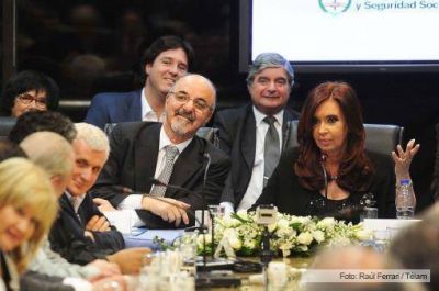 El Gobierno convoc� a una reuni�n del Consejo del Salario el 29 de agosto